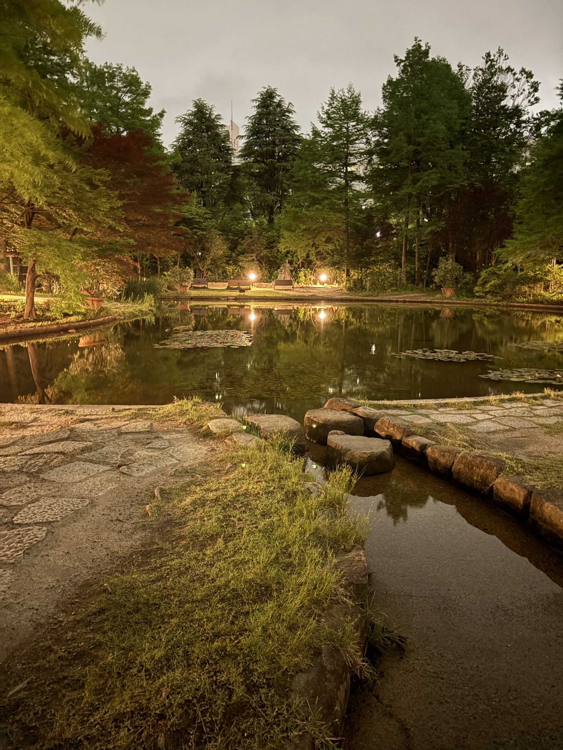 Gallery photo captured on May 21, 2025.